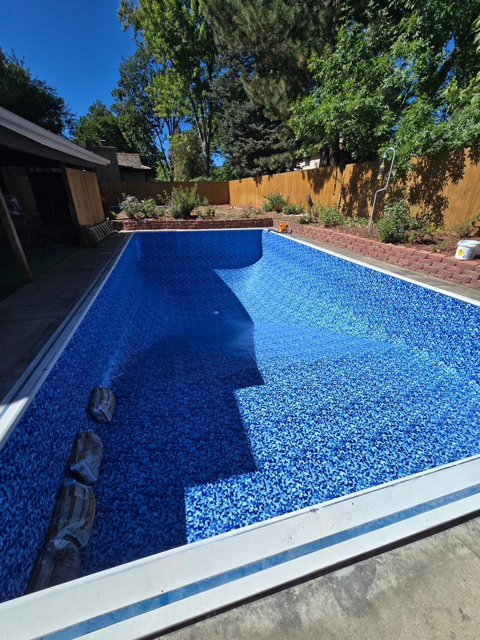 Colorado Pool Liners | Vinyl Pool Liner Replacement & Installation ...